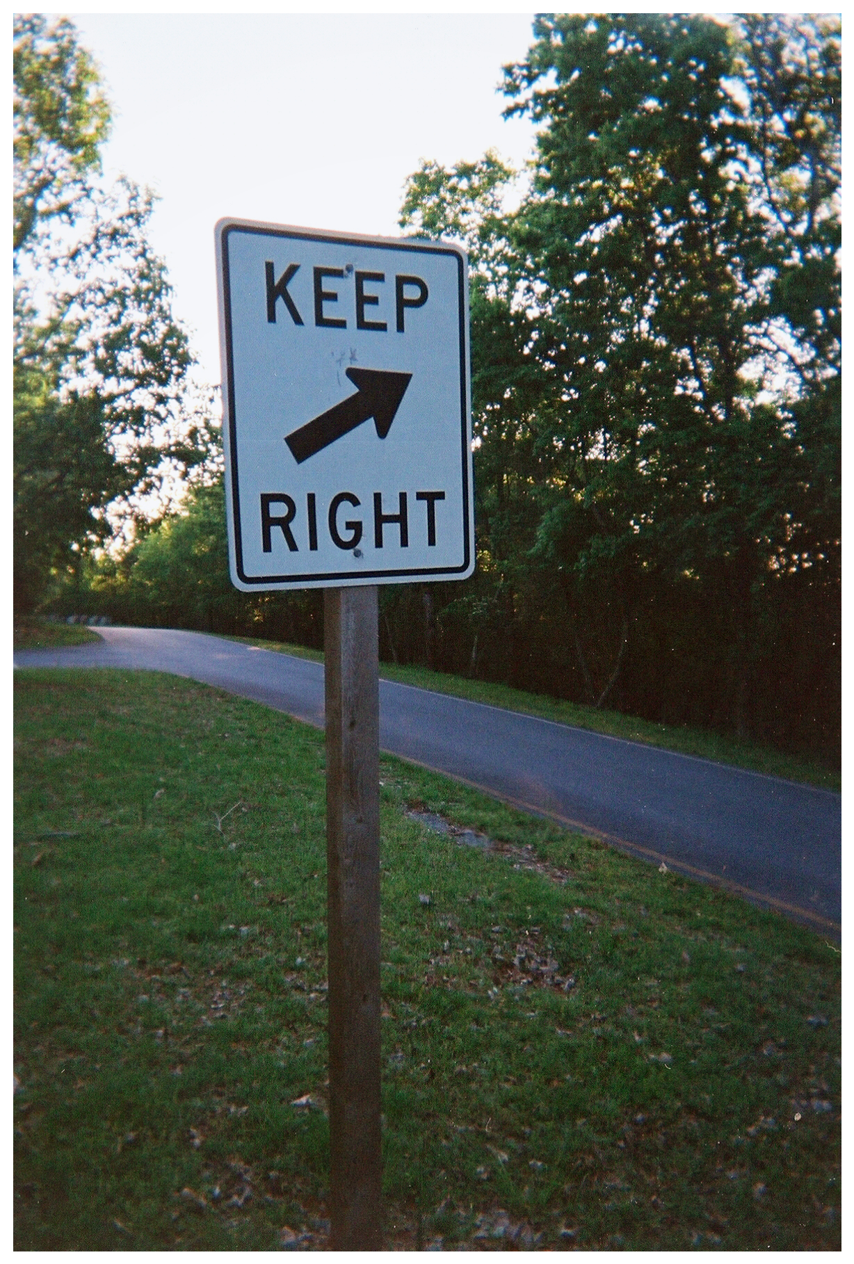 Keep Right road sign